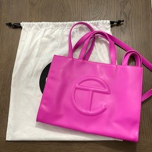 Telfar medium azalea bag